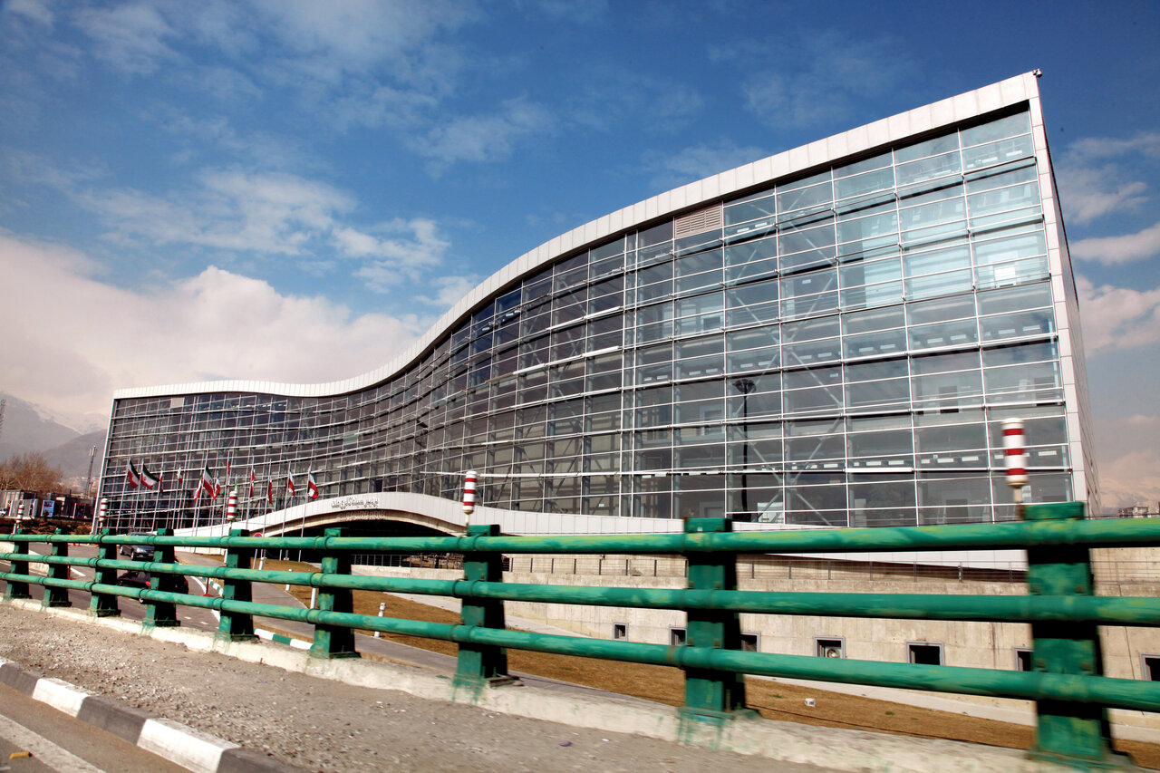 تهران شهر جاذبههای طبیعی، مدرن و سنتی