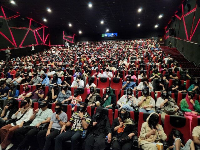 تصاویر | اجرای زنده پدرخوانده در سالن سینما