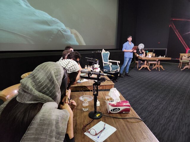 تصاویر | اجرای زنده پدرخوانده در سالن سینما