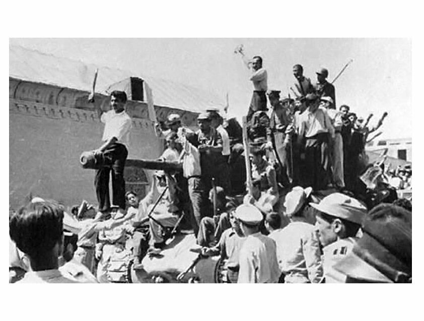 روز تاریک تهران