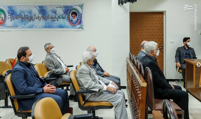 تصاویر | بزرگترین بدهکار بخش غیردولتی نظام بانکی کشور را بشناسید | ماجرای معاملهای که دست این آقا را رو کرد!