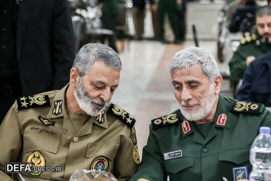 فرماندهان نیروهای مسلح در بیست چهارمین مجمع عالی سپاه