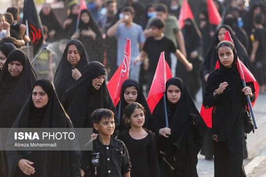 حرکت کاروان مشایه الحسین اهواز به سمت کربلا