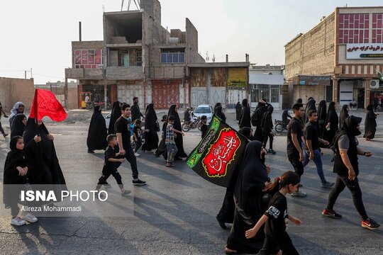 حرکت کاروان مشایه الحسین اهواز به سمت کربلا