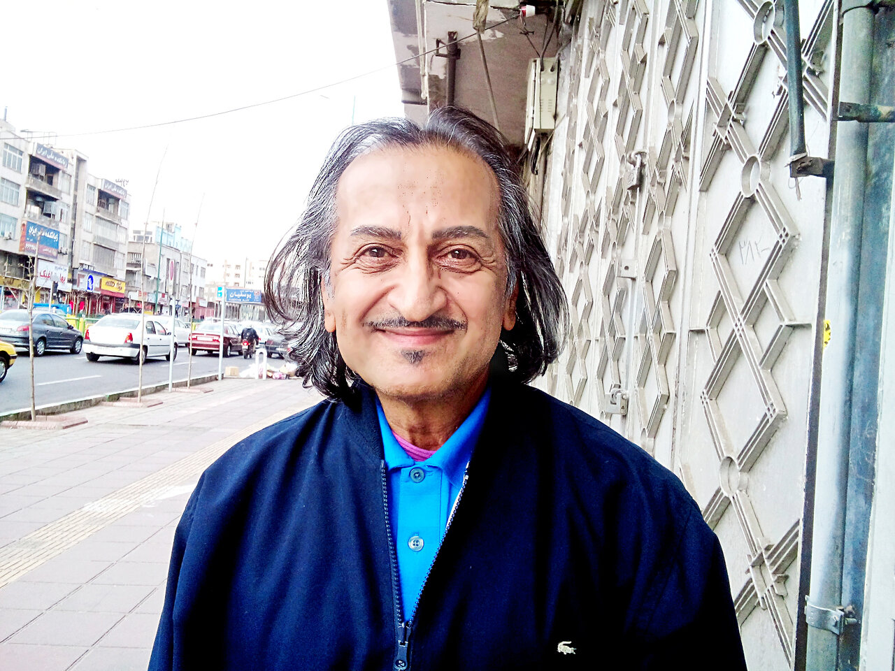 عهد ۲۵ ساله نانوای محله نواب | هیچ سفرهای خالی از نان نمیماند