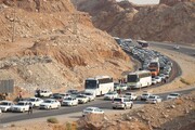آخرین وضعیت ترافیکی در ۶ پایانه مرزی  | ترافیک سنگین در ورودی شهر مهران