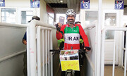 دوچرخه سواری که از تهران تا کربلا رکاب می‌زند