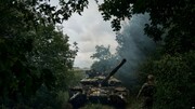 ببینید | لحظه حمله مرگبار یک تانک روزسی به ۷ خودروی پر از سرباز اوکراینی | پوتین به خدمه این تانک مدال شجاعت داد