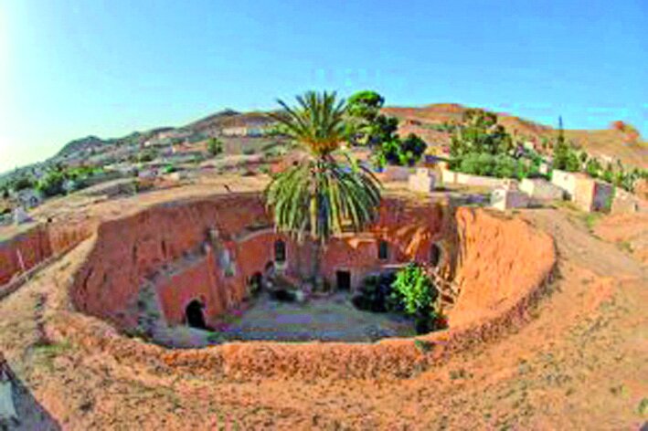 تصاویری از ۱۰ شهر عجیب دنیا ؛ زندگی در نقاط شگفتانگیز