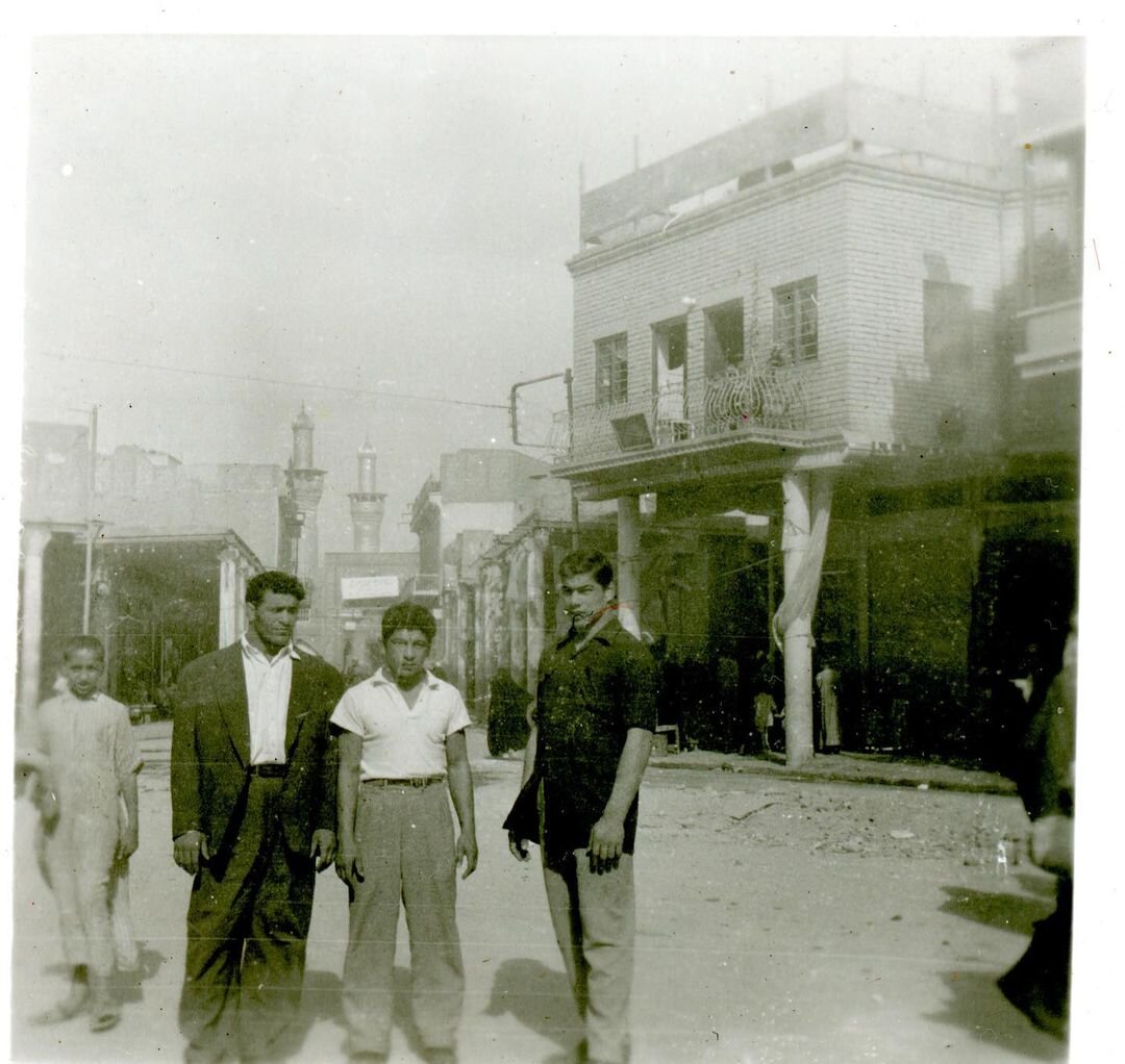 عکس زیرخاکی از تختی در بین الحرمین کربلا