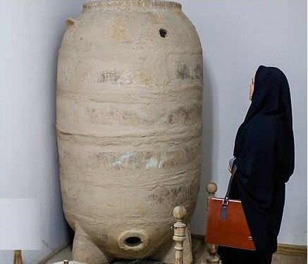 داستان عجیب گرانی نان در تهران | پولدارها گندم را کجا پنهان میکردند؟