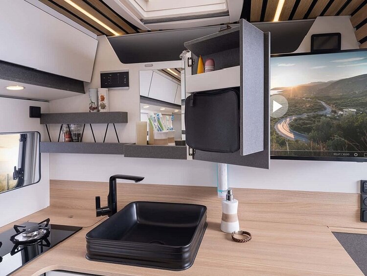 تصاویر | زندگی در کمپر فیات | خانهای جذاب بر روی ۴ چرخ