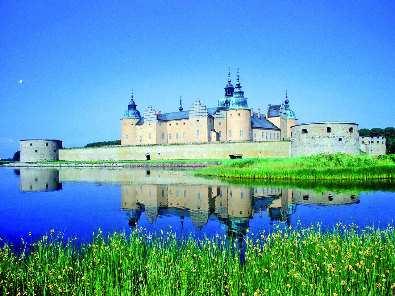 ۱۰ حکومت پادشاهی جهان در قرن ۲۱