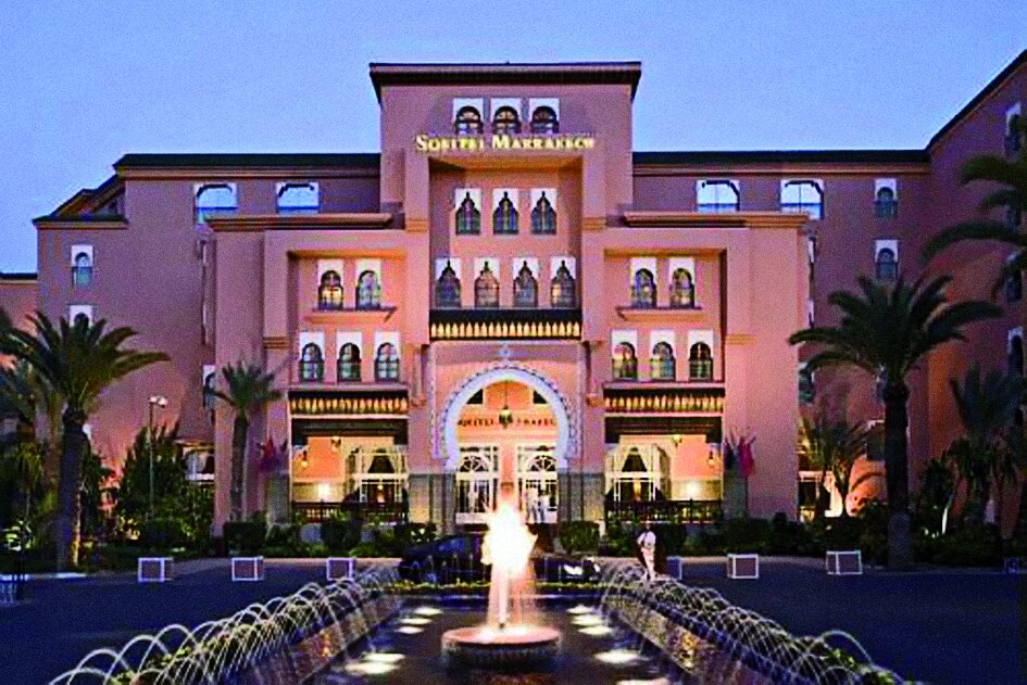 ۱۰ حکومت پادشاهی جهان در قرن ۲۱