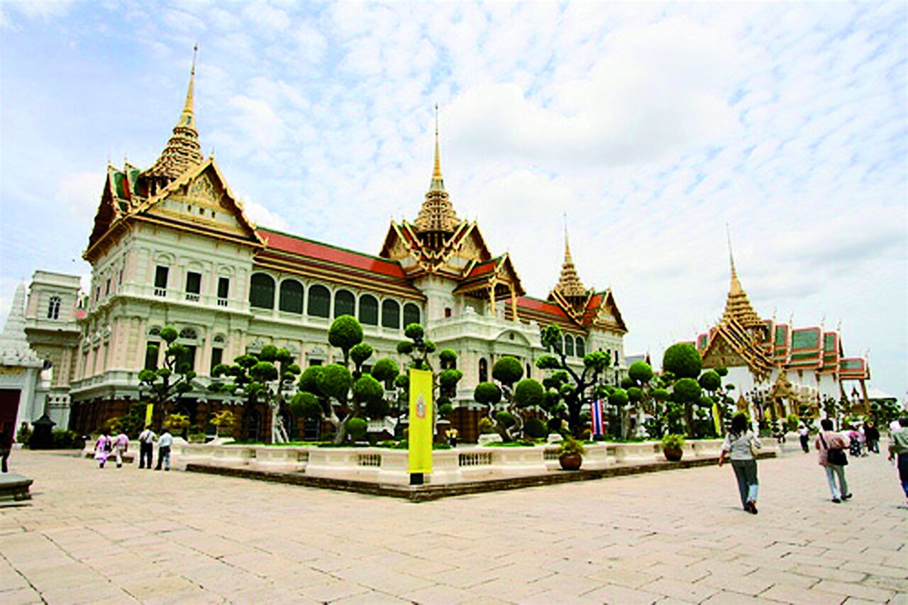 ۱۰ حکومت پادشاهی جهان در قرن ۲۱