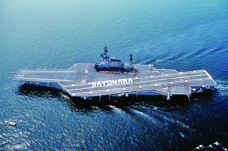 بزرگترین ناوهای هواپیمابر دنیا