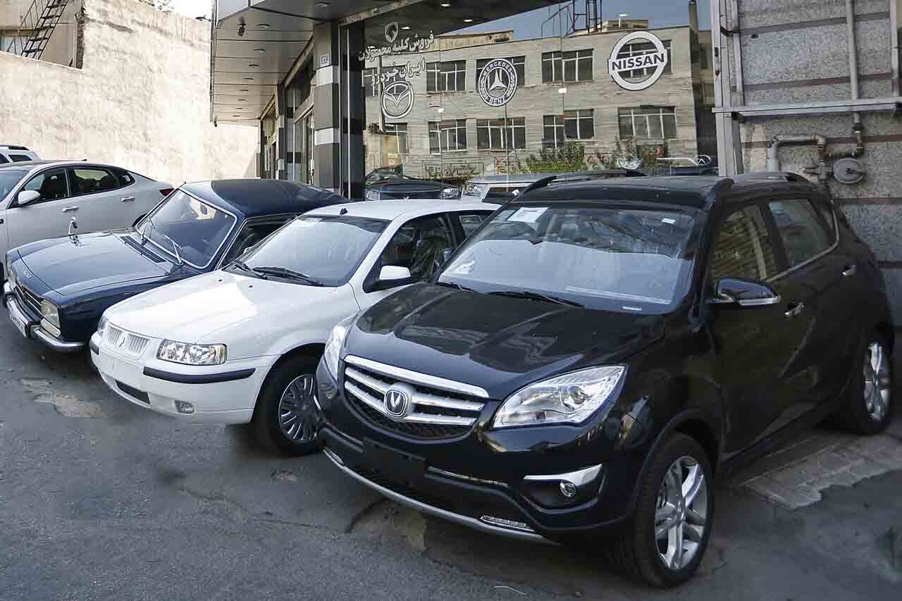 یک پیش بینی مهم از وضعیت بازار خودرو؛ بازار چه زمانی به سمت ثبات و آرامش می رود؟ | جدول قیمت ها بازار خودرو