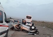 تصاویر تصادف هولناک پژو پارس با دنا در جاده خرم‌آباد ؛ نصف خودروها دیگر نیستند! | ۹ نفر کشته و مصدوم شدند