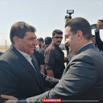 دیدار نخست وزیر عراق با مخبر در نقطه صفر مرزی
