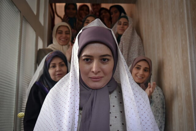 عکس | شباهت عجیب هادی حجازیفر به شهید باکری | ما اول باید خانوادههای شهدا را راضی کنیم بعد مردم را ...