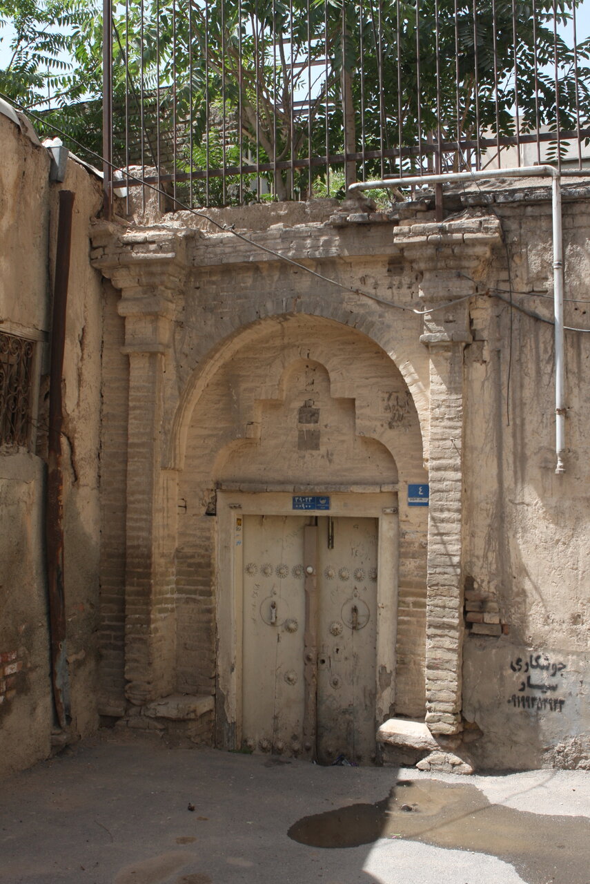 گشت و گذار در کوچه زنگنه | یادش بخیر کاروانسرا و زورخانه و آسیاب