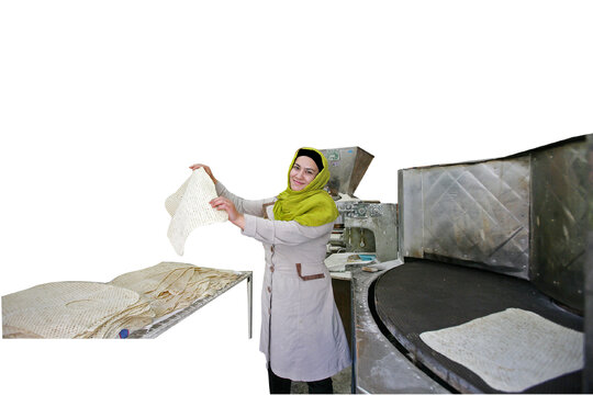 مـادر نان داد | دیدار با بانوی هممحلهای که نانواست