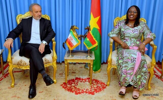 وزیر خارجه بورکینافاسو به تهران آمد