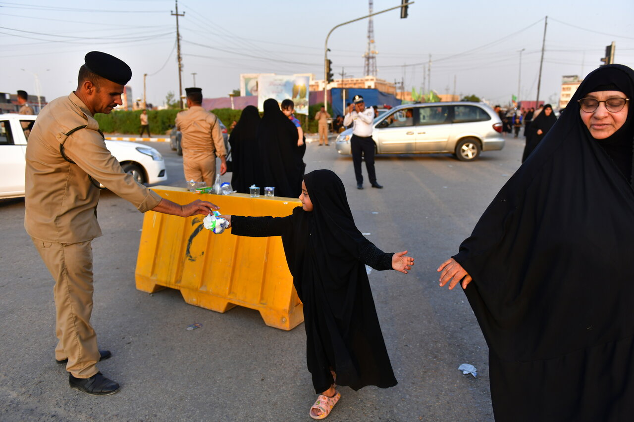 این رفتارهای زائران باعث سوء تفاهم میشود