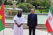 تصاویر | پوشش و حجاب متفاوت وزیر خارجه زن در دیدار با امیرعبداللهیان