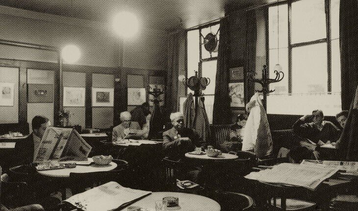 تاریخچه پاتوغنشینی در تهران | صندلیهایی برای نشستن کنار یکدیگر