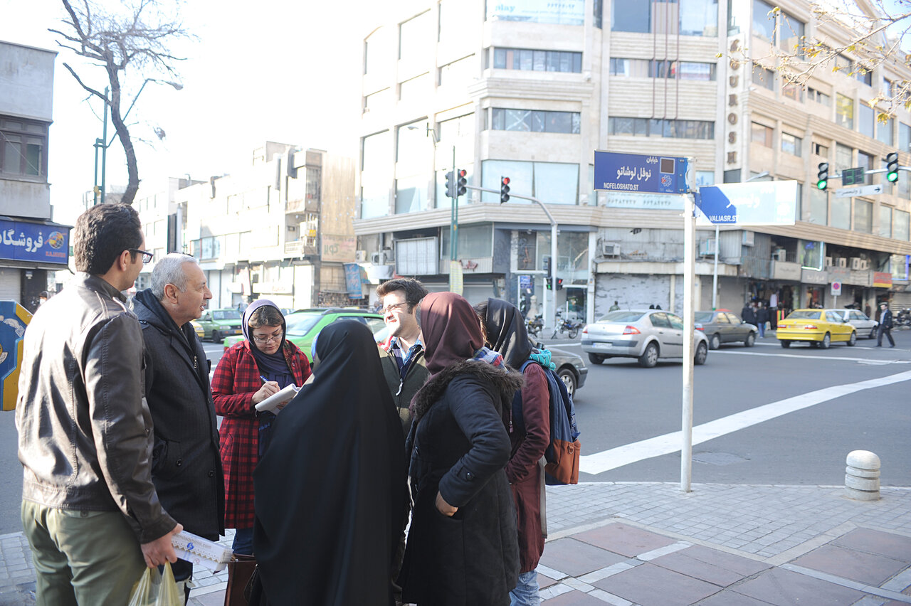 محلهگردی در خیابان ولیعصر(عج) | «کافه شهرداری» رفت «تیاتر شهر» آمد