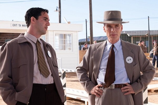 صدای بازیگر مطرح اوپنهایمر را انتخاب کنید