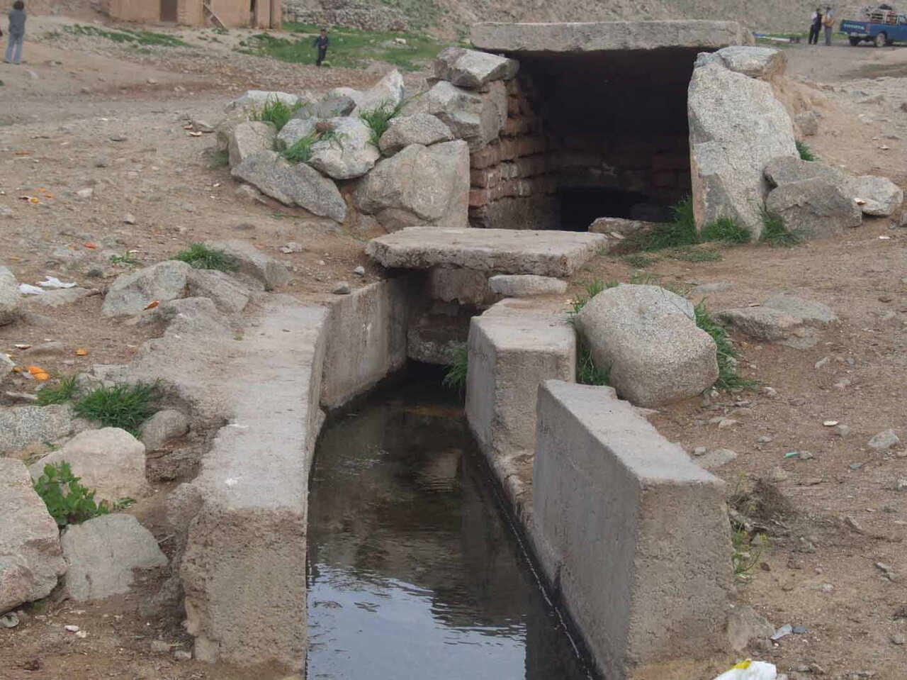 گنجینههای پنهان شهر | بیمهری با میراثی به نام کاریزها