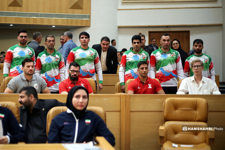 تجلیل از قهرمانان و مدال آوران ورزش با حضور رئیس جمهور