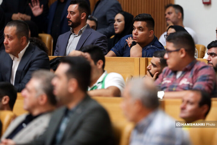 تجلیل از قهرمانان و مدال آوران ورزش با حضور رئیس جمهور