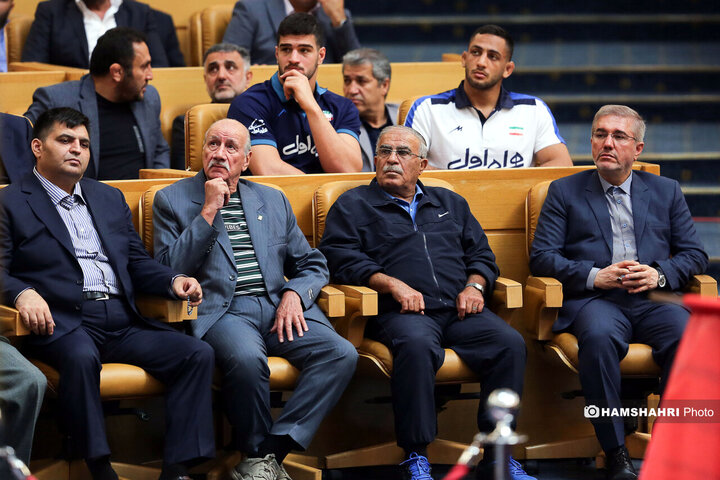 تجلیل از قهرمانان و مدال آوران ورزش با حضور رئیس جمهور