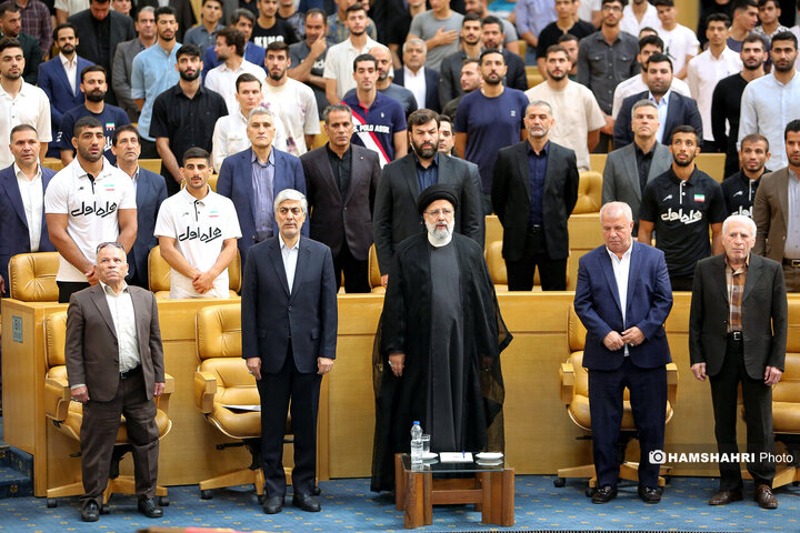 تجلیل از قهرمانان و مدال آوران ورزش با حضور رئیس جمهور