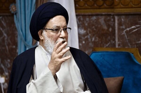 آیا امام موسی صدر مخالف اندیشههای سیاسی امام خمینی بود؟