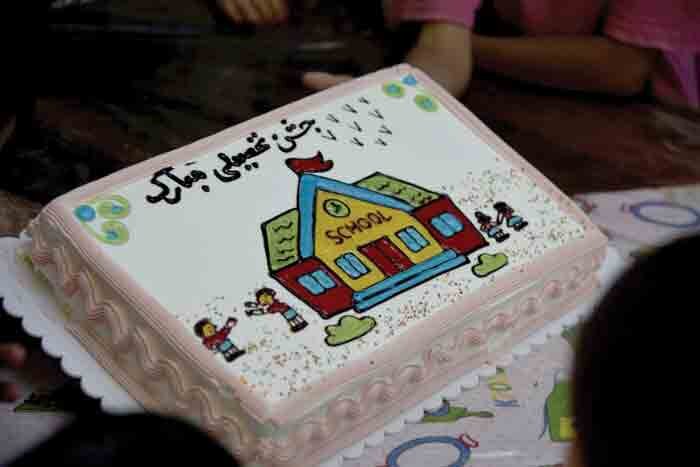پسر بچه محله هرندی در جشن آغاز سال تحصیلی چه آرزویی کرد؟ |دانش آموزان خانه مادری اماده رفتن مدرسه