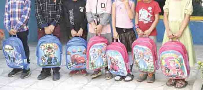 پسر بچه محله هرندی در جشن آغاز سال تحصیلی چه آرزویی کرد؟ |دانش آموزان خانه مادری اماده رفتن مدرسه