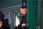 تصاویر | قطار شخصی «کیم جونگ اون» وارد روسیه شد | چه کسانی رهبر کره شمالی را همراهی می کنند؟