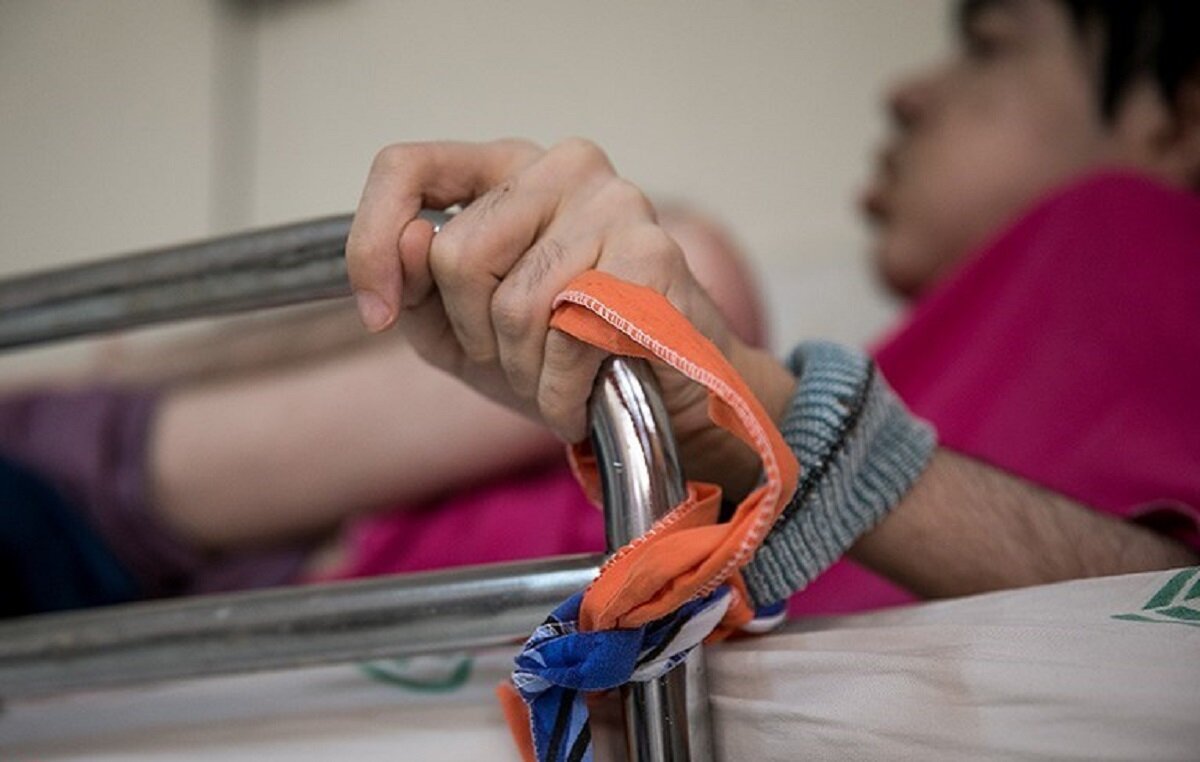 مراکز نگهداری معلولان خارج از دایره نظارت | ۱۶ نکته درباره آزار و اذیت معلولان در مراکز نگهداری و ضعف سیستمهای نظارتی