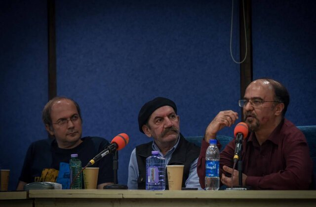 وقتی نبودن تخم مرغ رنگی سر سفره هفت سین بحران درست میکند | اگر کرگدنها در شهر راه بیفتند و با مردم صحبت کنند چه میشود؟