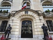 هویت مظنون مرتبط با آتش سوزی سفارت ایران در فرانسه | مرد ۶۰ ساله بازداشت شد ؛ توضیحات پلیس قضایی پاریس