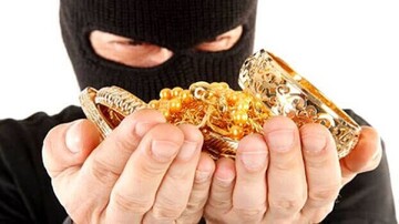 ۲۲ کیلو طلای ۱۵ نفر با کلاهبرداری یک باند به باد رفت