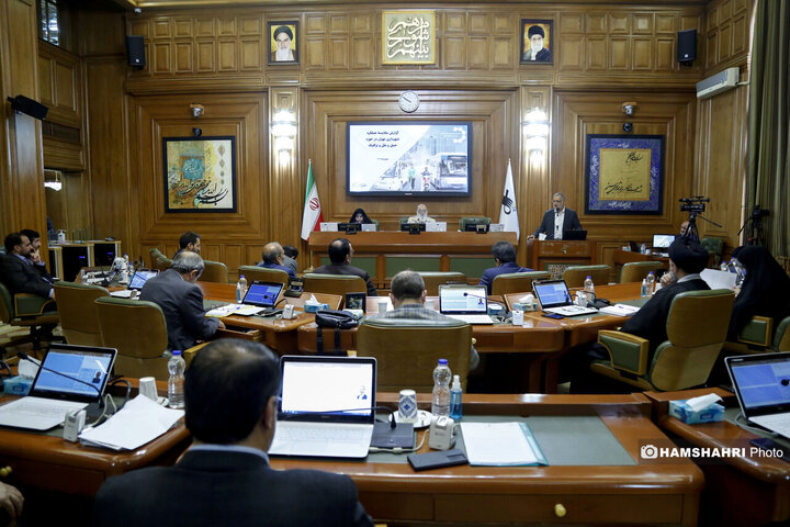 حضور شهردار تهران در صحن امروز شورای شهر