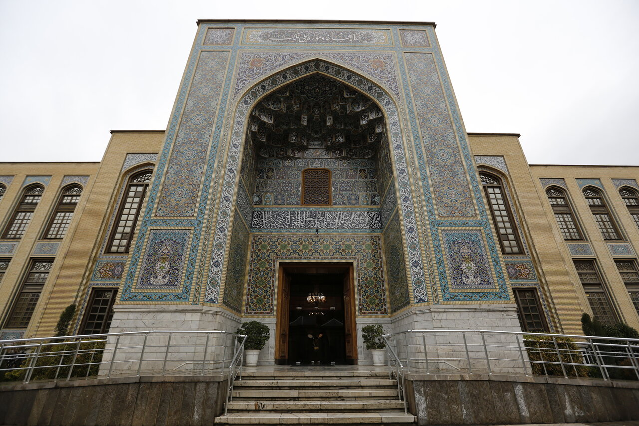 بزرگ واقف فرهنگی ایران در قلب تهران | به رسم دلدادگی تقدیم به آیندگان