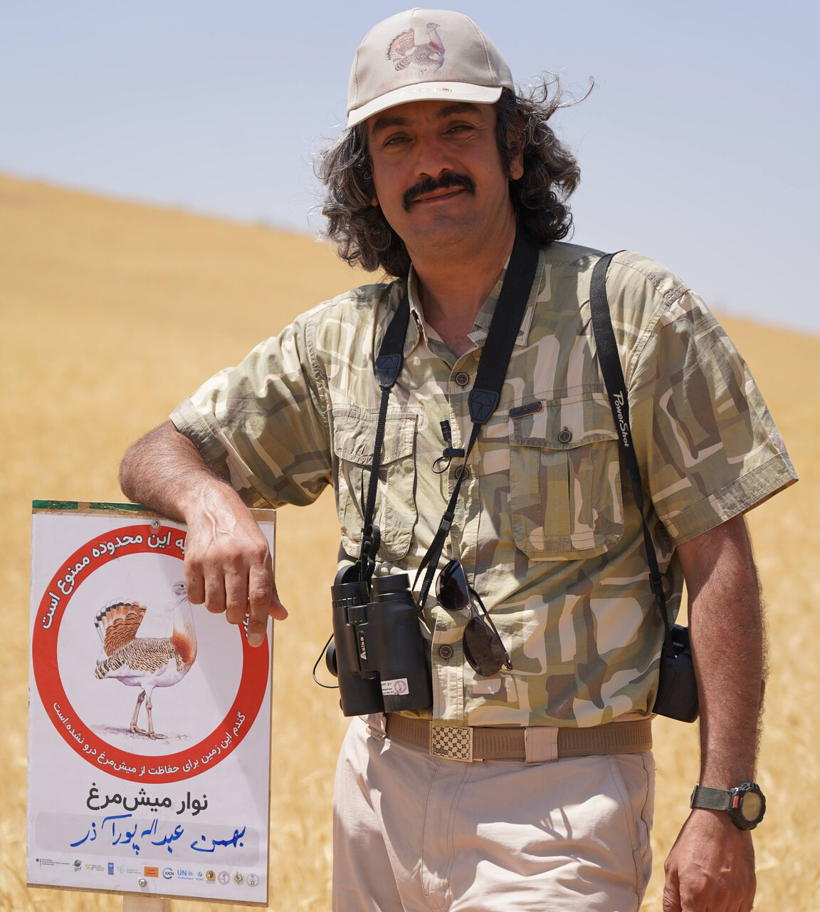 اینفوگرافیک | نجات میشمرغ با نذر گندم | بزرگ ترین پرنده قادر به پرواز جهان در ایران منقرض نمی شود