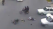 تصاویر پرتاب شدن موتورسوار بعد از تصادف شدید با پراید وسط خیابان نظر در اصفهان!