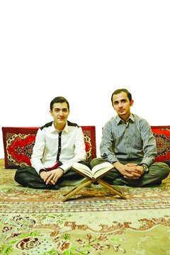 معیار متفاوت خانواده آقای اسلامی | آیه‌های قرآن در زندگی ما جریان دارد
